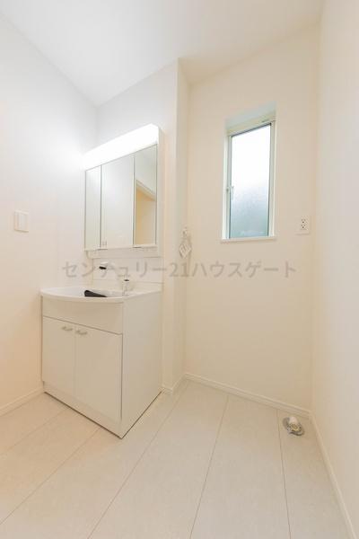 新築　ハートフルタウン岩曽町1428　A号棟（全2棟）