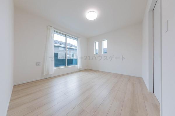 新築　ハートフルタウン岩曽町1428　B号棟（全2棟）