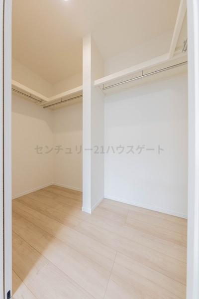 新築　ハートフルタウン岩曽町1428　B号棟（全2棟）