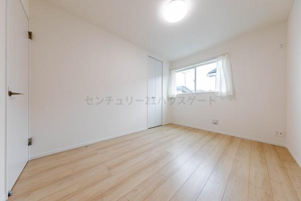 新築　ハートフルタウン岩曽町1428　B号棟（全2棟）