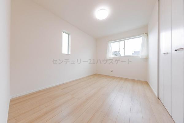 新築　ハートフルタウン岩曽町1428　B号棟（全2棟）