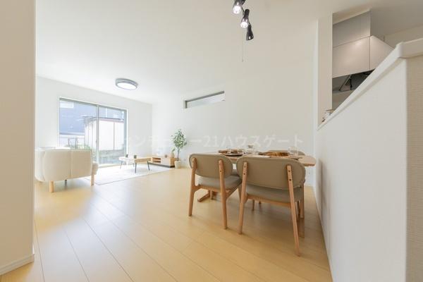 新築　ハートフルタウン御幸本町４８７２番　A号棟（全２棟）