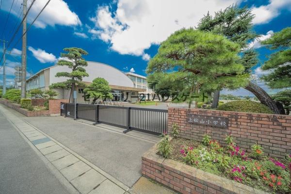 一棟売アパート　コーポグリーンウォール(さくら市立上松山小学校)