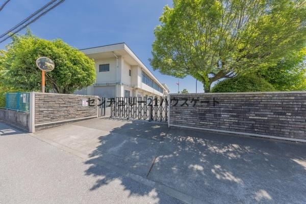 宇都宮市新里町の中古一戸建て(宇都宮市立国本中央小学校)