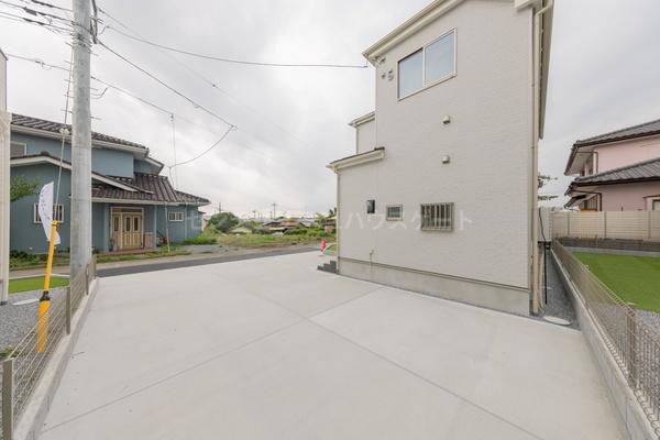 新築　ハートフルタウン宇都宮市鶴田町２４８８番　Ｂ（全３棟）