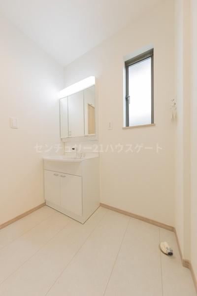 新築　ハートフルタウン宇都宮市鶴田町２４８８番　Ｃ（全３棟）
