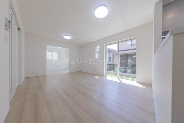 新築　ハートフルタウン八千代２丁目１１１７番６０　Ａ全１棟）