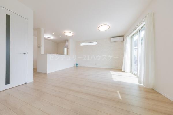 新築　ハートフルタウン中岡本町３４１６番　Ｂ（全２棟）