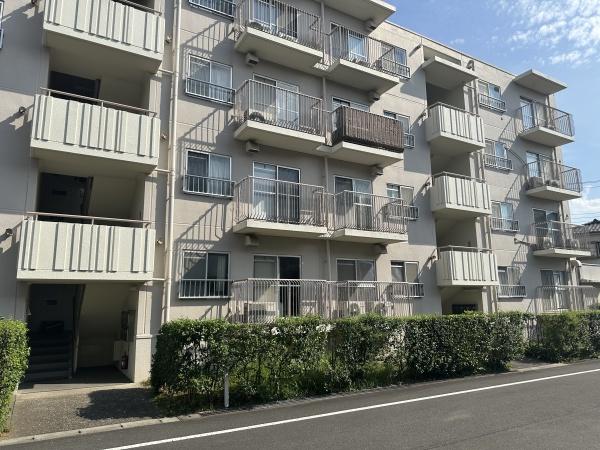 川越ビレジ参号棟