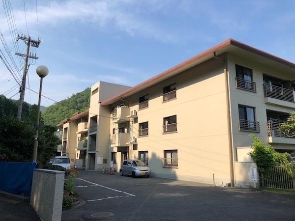 テラスハイツ鳴滝