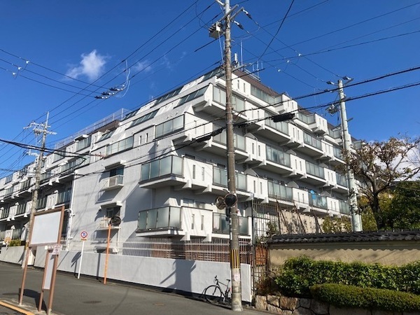 デラシオン御室