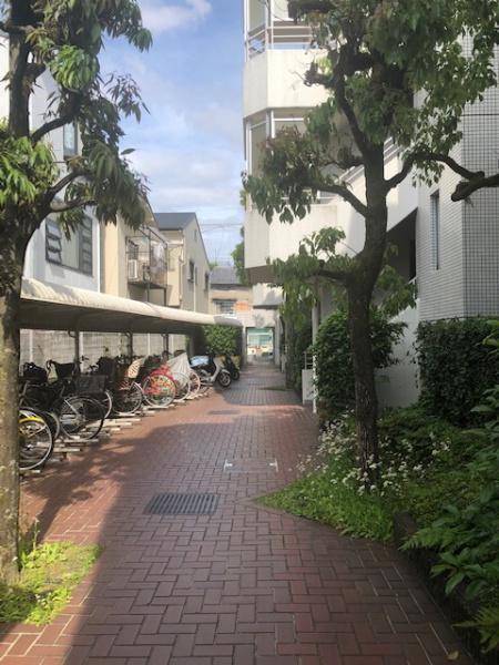グリーンパレス蚕の社