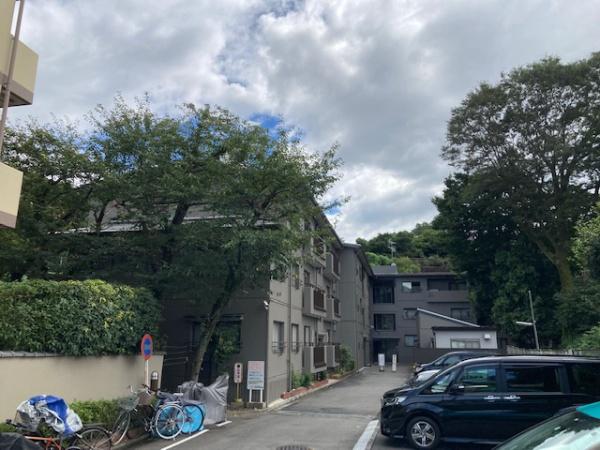 ネオハイツ東山