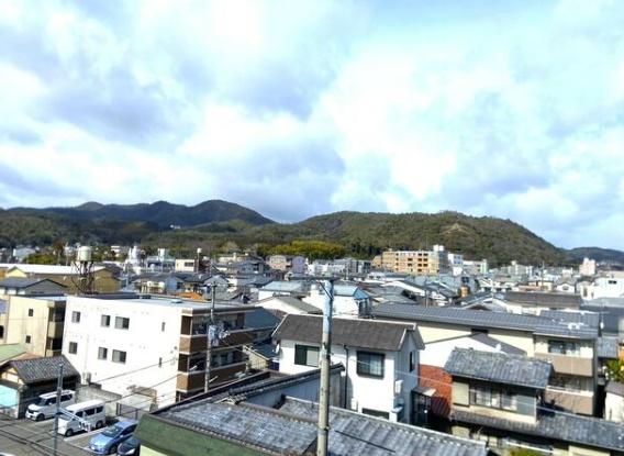 衣笠グリーンハイツ