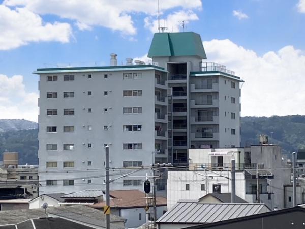 コーポ円座