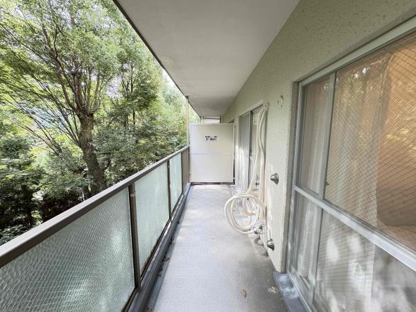 京都北山スカイハイツA棟(バルコニー)