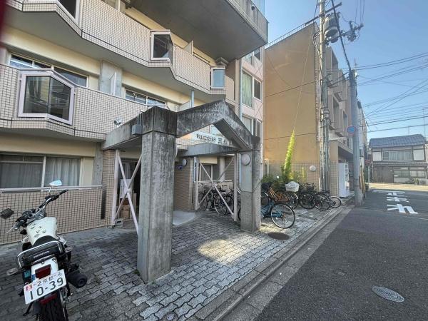 朝日プラザ三条口