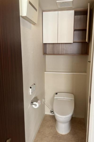 ザ・レジデンス御所西(トイレ)