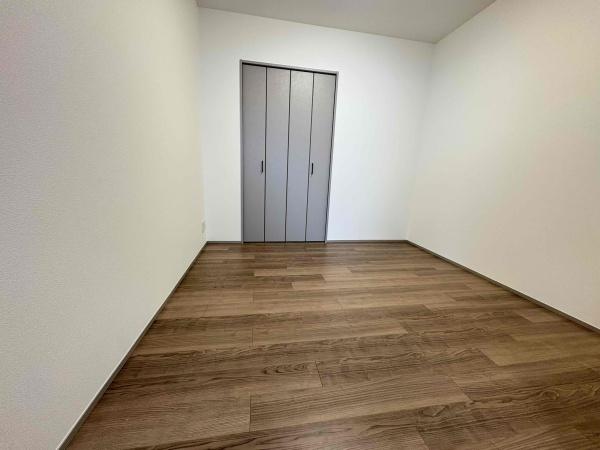 ザ・京都レジデンス御所南(洋室)