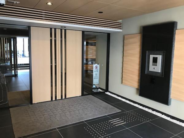 ザ・京都レジデンス御所南(エントランス)