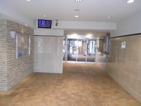 サンレスポアール(エントランス)