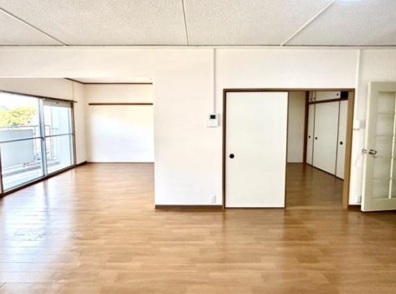 ネオコーポラス島ノ内A棟(洋室)