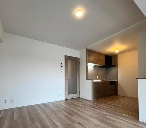 ユニハイム四条梅津