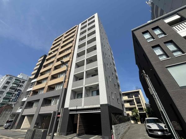 フェミネンス御所西