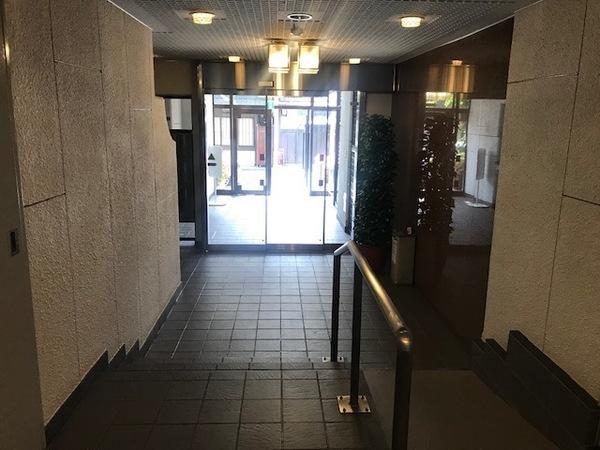 ロワイヤル室町