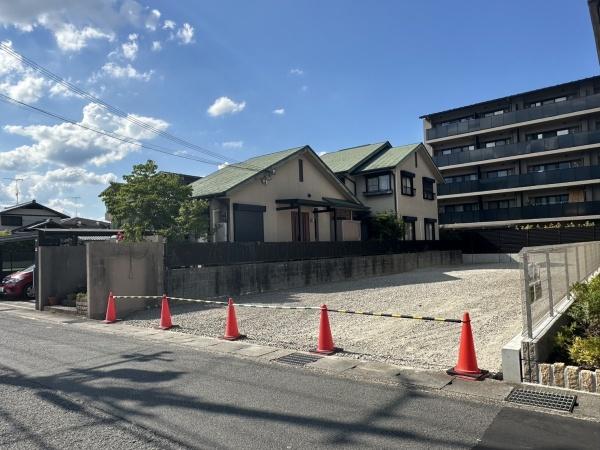 国際会館　建築条件なし売土地