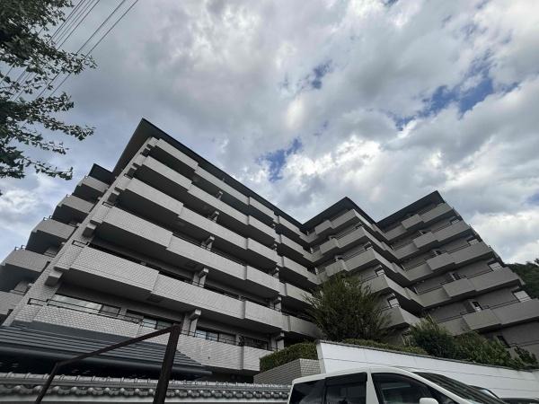 パーク・ハイム宝ヶ池銀杏館