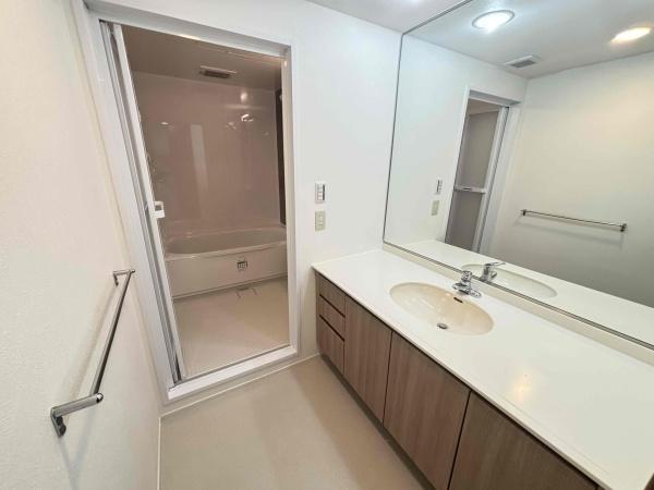 パーク・ハイム宝ヶ池銀杏館