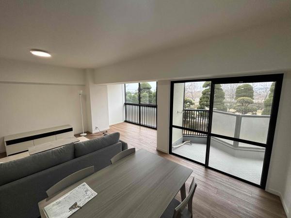 嵐山ロイアルハイツ３号棟