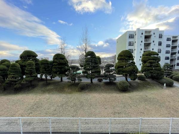 嵐山ロイアルハイツ３号棟