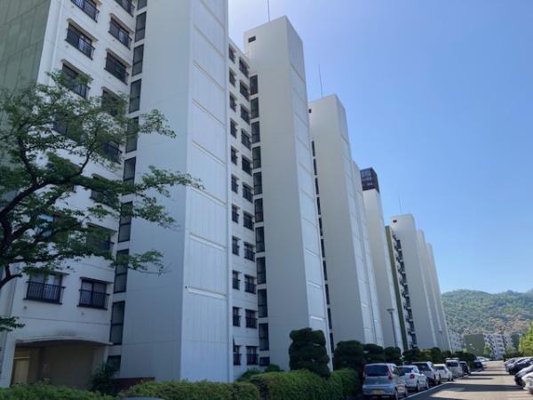 嵐山ロイアルハイツ３号棟