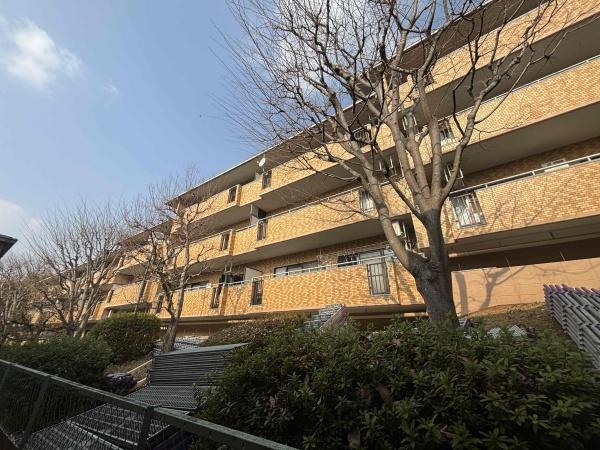 ライオンズマンション山科御陵