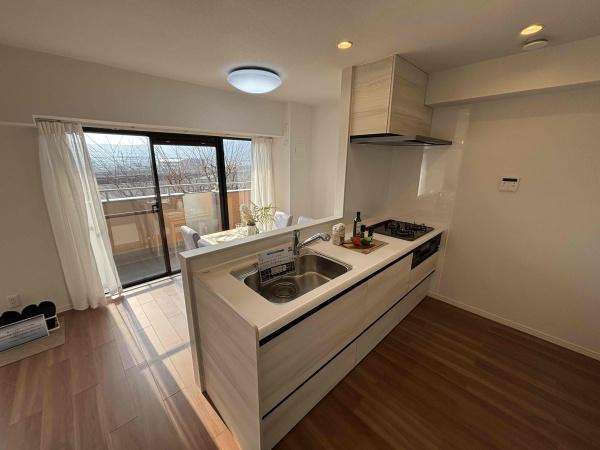 ライオンズマンション山科御陵