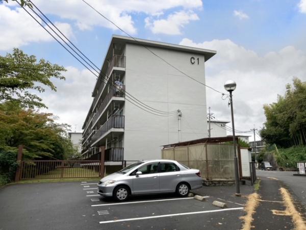 醍醐上ノ山団地C2棟