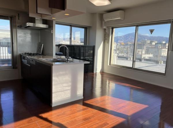 ザ・レジデンス御所西