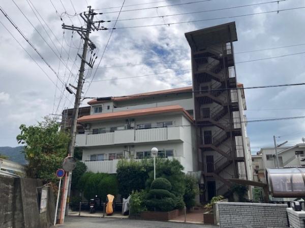 白川セントラルハイツ