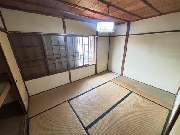 嵯峨新宮町　テラスハウス
