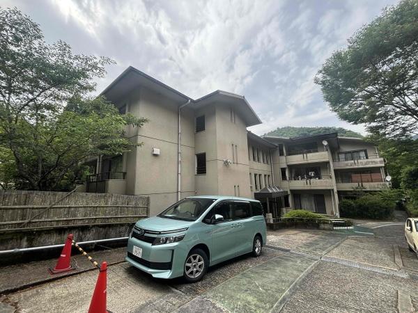 宝嶺パレス