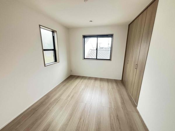 右京区嵯峨中又町新築戸建て