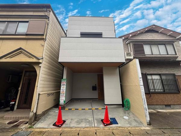 右京区嵯峨中又町新築戸建て