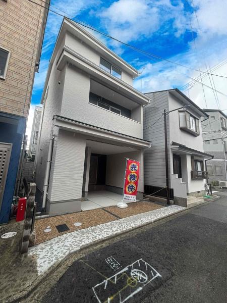 上京区戍亥町新築戸建て