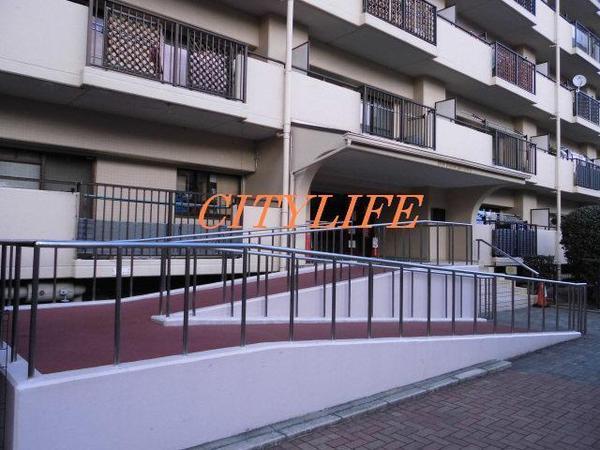 ライオンズマンション京都・淀A棟