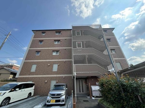 プレサンス京大前
