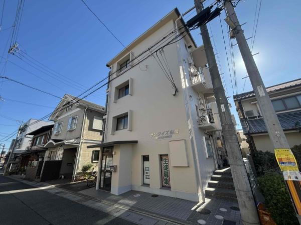 サンライズ嵯峨