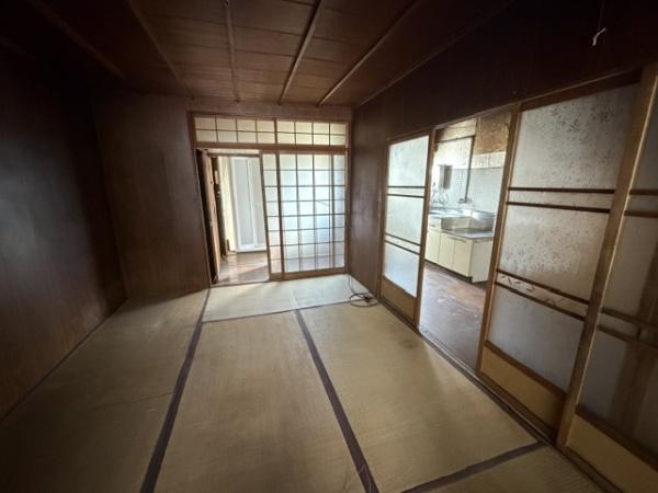 京都市中京区西ノ京西鹿垣町の中古一戸建て