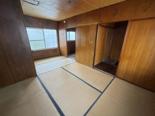 京都市中京区西ノ京西鹿垣町の中古一戸建て